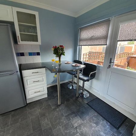 Premier - Kenilworth House Apartment Holytown Exterior foto